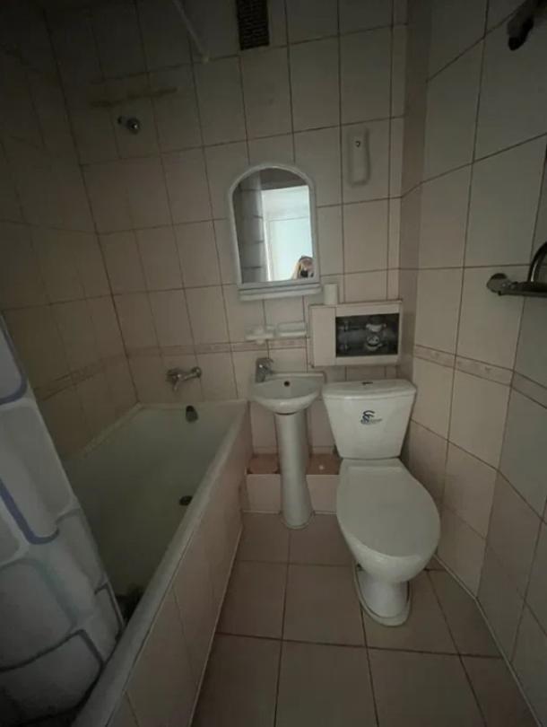 Квартира, 1-кімн., Харьков, 606м/р, Непокоренных (Героев Труда)
