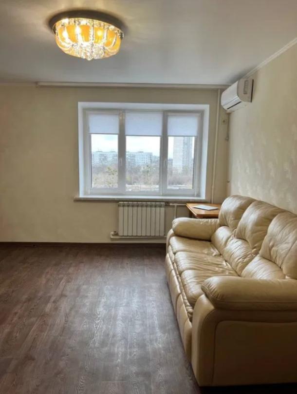 Квартира, 4-кімн., Харьков, Горизонт, Героев Харькова пр-т