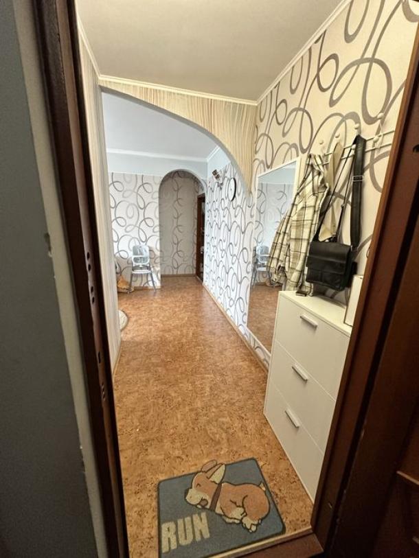 Квартира, 3-кімн., Харьков, 624м/р, Амосова