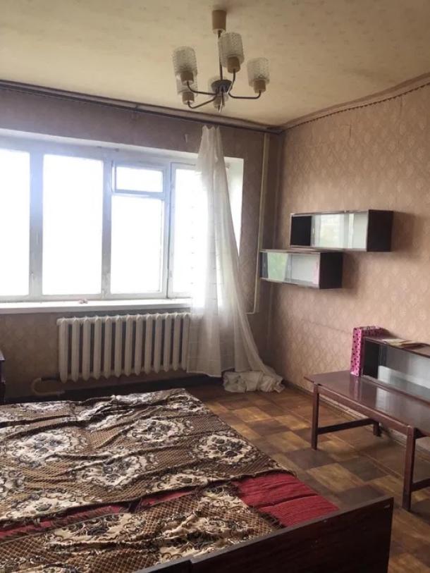 Квартира, 3-кімн., Харьков, Шатиловка, Шатиловская