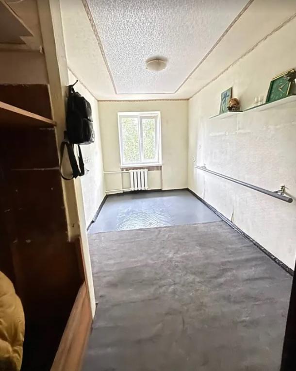 Купить гостинка, Харьков, Павлово Поле, 23 Августа