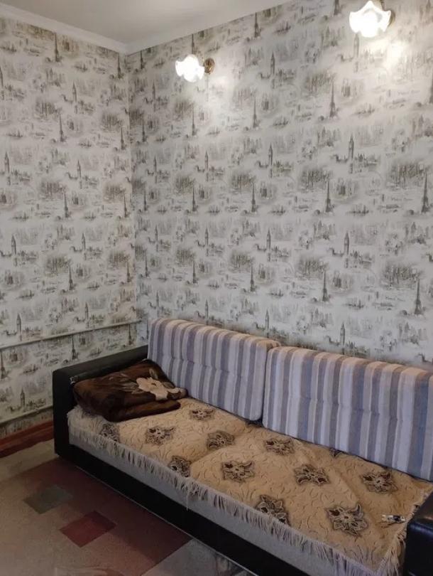 Квартира, 1-кімн., Харьков, ХТЗ, 12-го Апреля