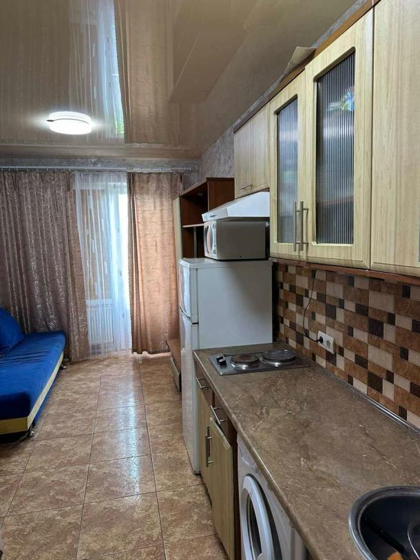 Купить гостинка, Харьков, Салтовка, Чернивецкая