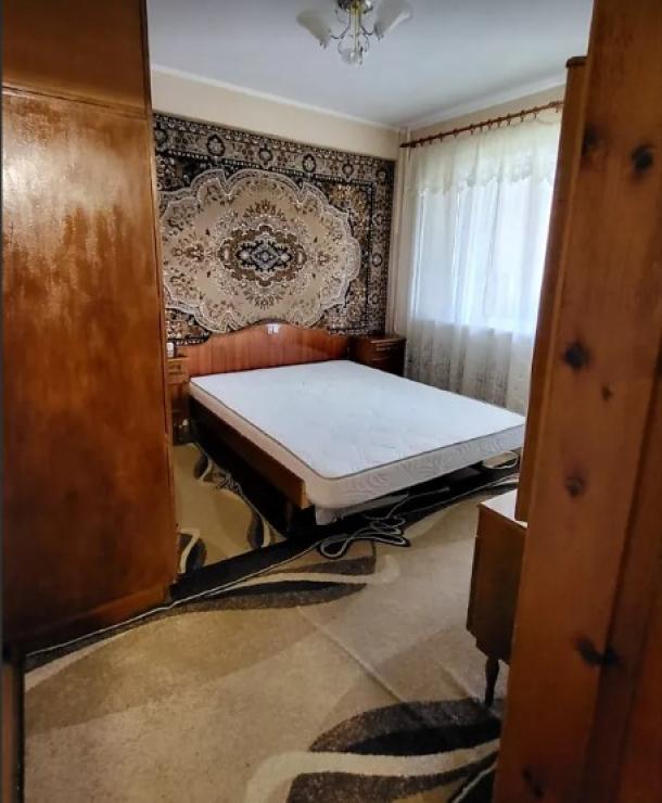 Квартира, 3-кімн., Харьков, 535Ам/р, Валентиновская