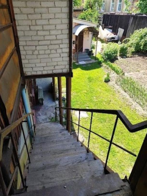 Квартира, 3-кімн., Харьков, Южный Вокзал, Карповская