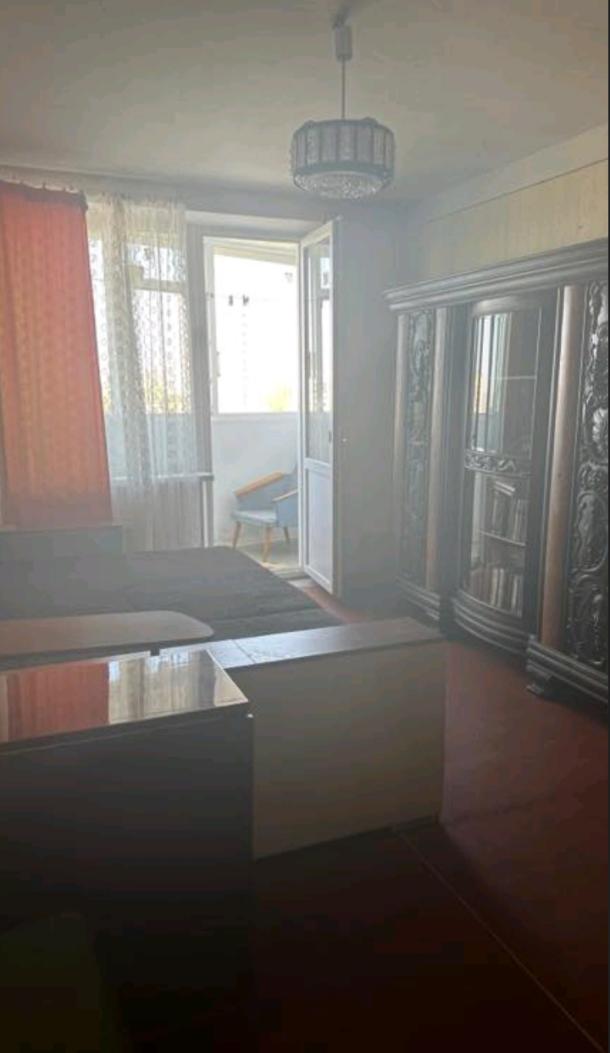 Квартира, 2-кімн., Харьков, 1 Северная Салтовка, Родниковая (Красного милиционера, Кирова)