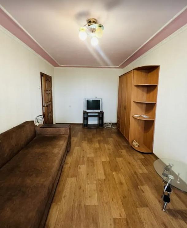 Квартира, 1-кімн., Харьков, 522м/р, Академика Барабашова