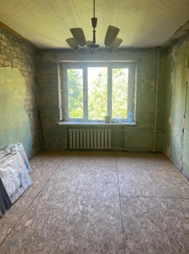 Квартира, 3-кімн., Харьков, Павлово Поле, Науки пр.