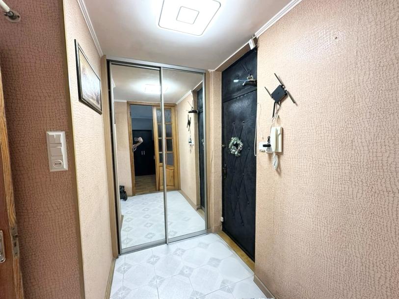 Квартира, 1-кімн., Харьков, 603м/р, Тракторостроителей просп.