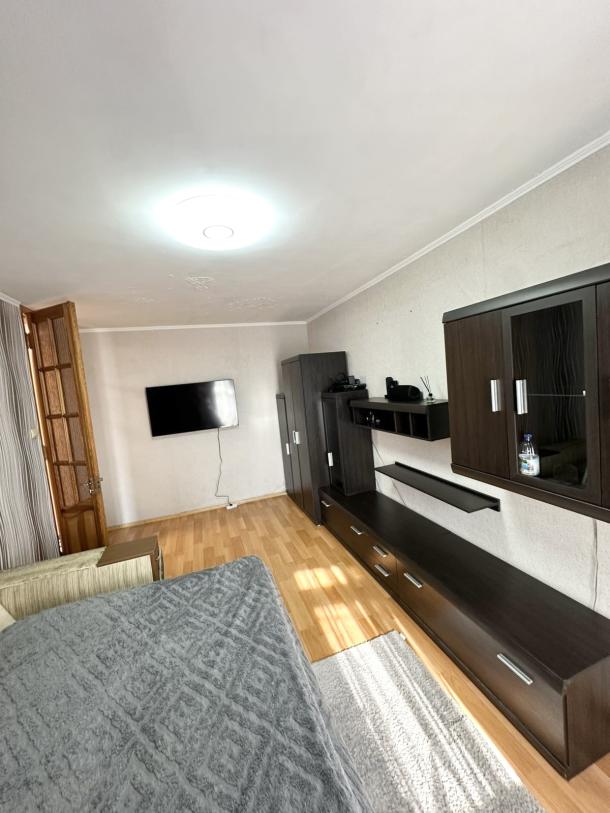 Квартира, 1-кімн., Харьков, 603м/р, Тракторостроителей просп.