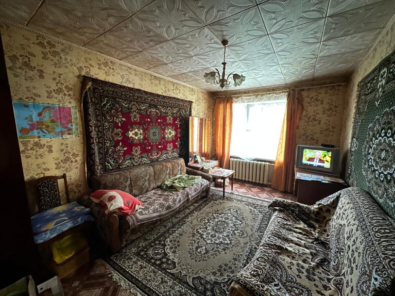 Квартира, 3-кімн., Харьков, Докучаевское, Докучаева