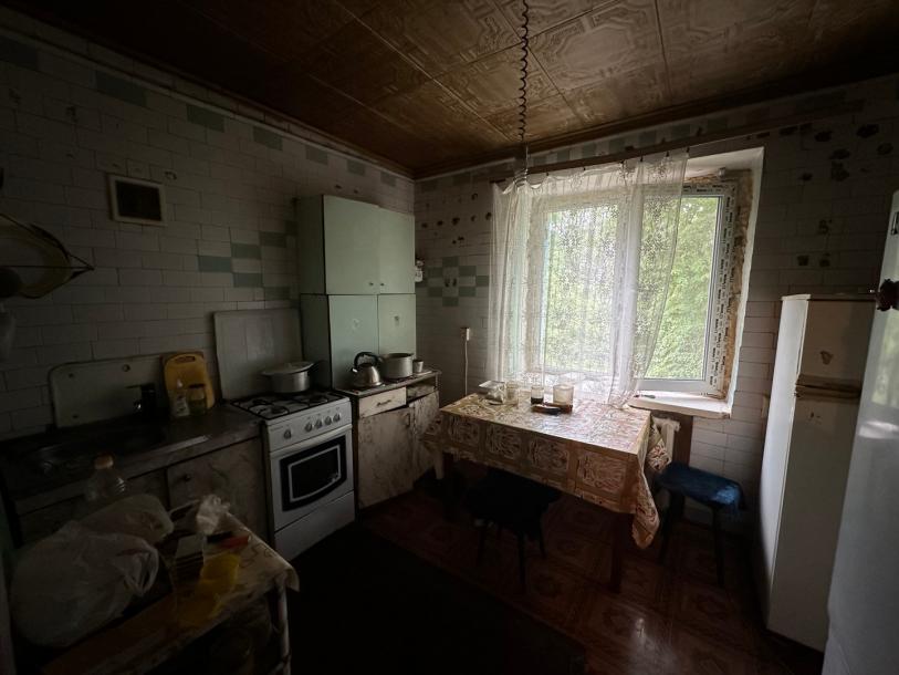Квартира, 3-кімн., Харьков, Докучаевское, Докучаева