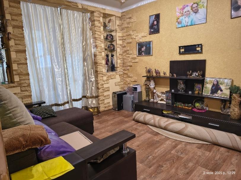 Купить квартира, Чугуев, Новохарьковская, Харьковская область