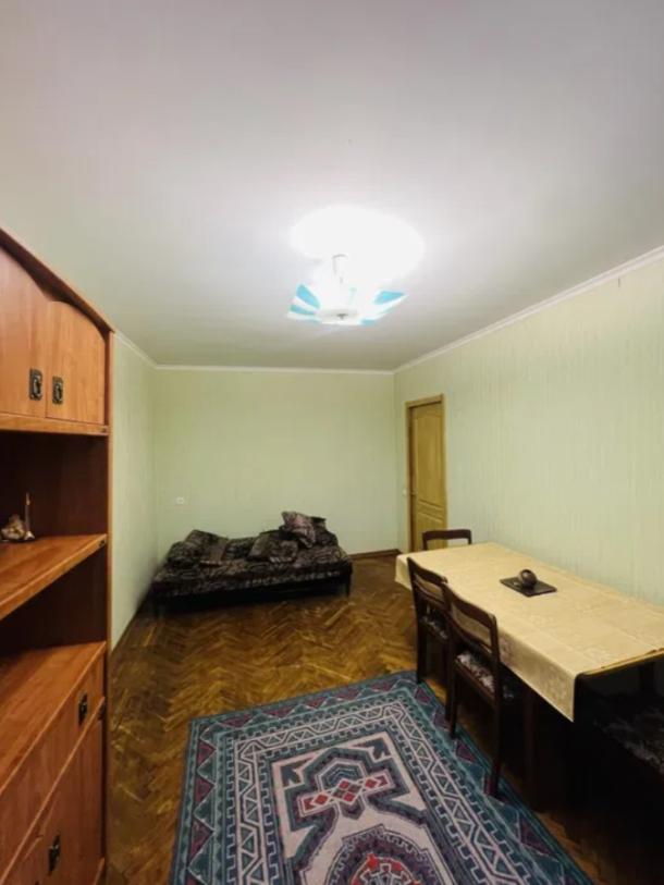 Квартира, 2-кімн., Харьков, 524м/р, Академика Павлова