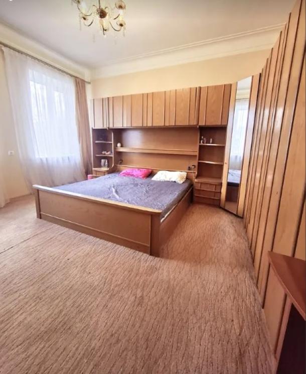 Квартира, 2-кімн., Харьков, Госпром, Леся Курбаса (Ромена Роллана)