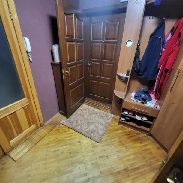 Квартира, 3-кімн., Харьков, Новые Дома, Ньютона