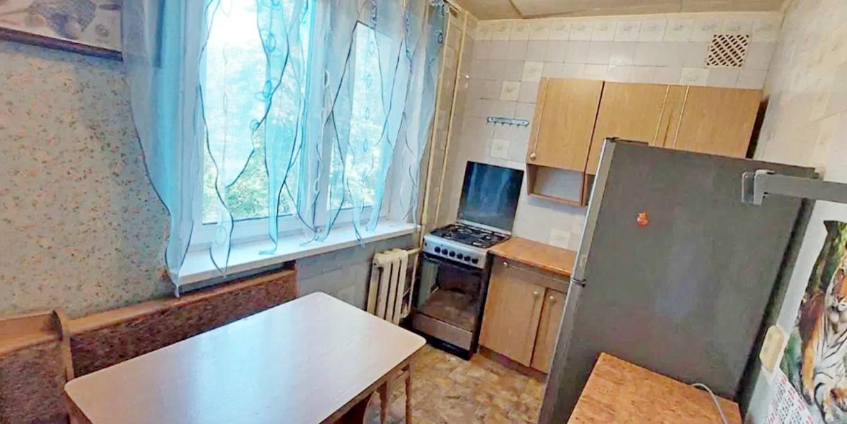 Квартира, 3-кімн., Харьков, Павлово Поле, Науки пр.