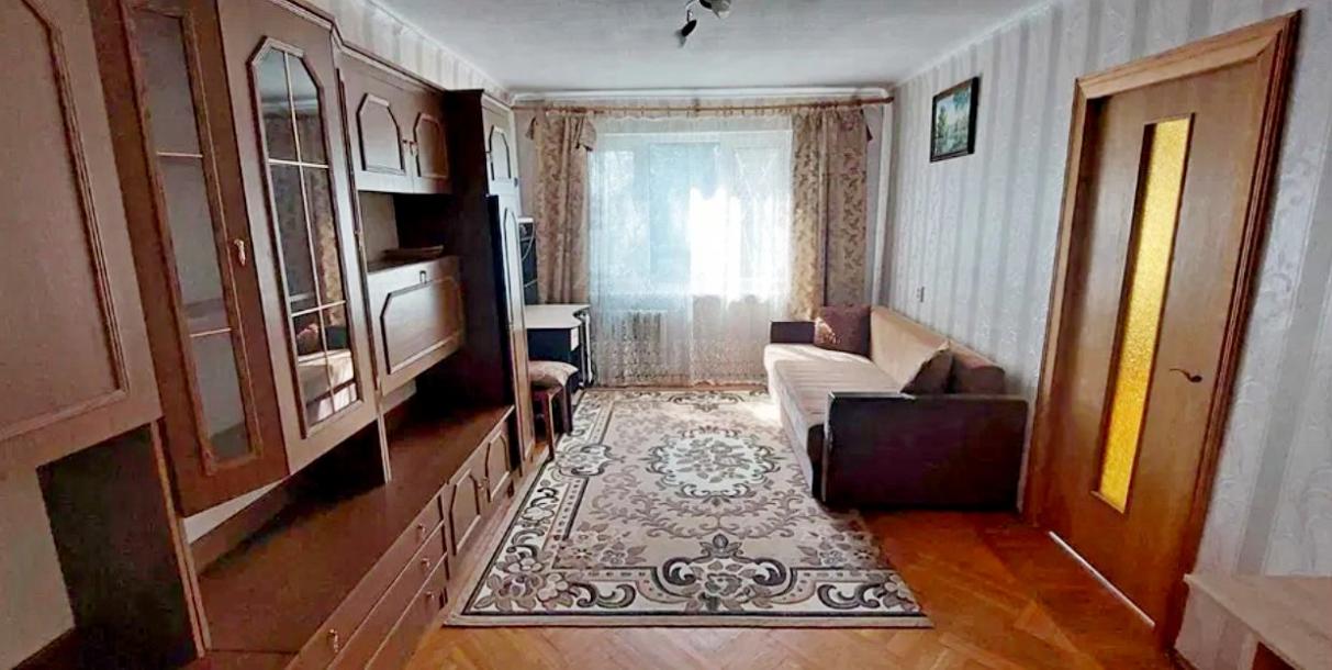 Квартира, 3-кімн., Харьков, Павлово Поле, Науки пр.