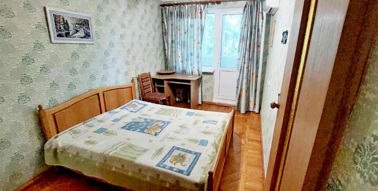 Квартира, 3-кімн., Харьков, Павлово Поле, Науки пр.
