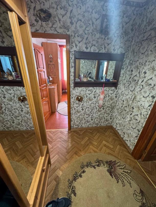 Квартира, 2-кімн., Харьков, 605м/р, Тракторостроителей просп.