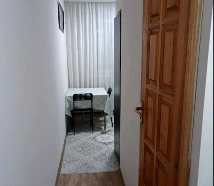 Квартира, 2-кімн., Харьков, 605м/р, Тракторостроителей просп.