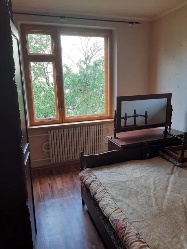 Квартира, 2-кімн., Харьков, 608м/р, Гвардейцев Широнинцев