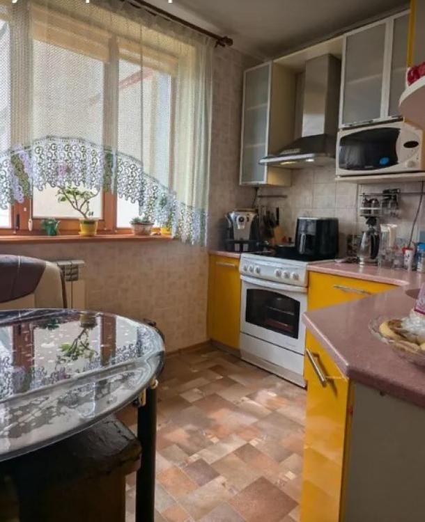 Квартира, 3-кімн., Харьков, 1 Северная Салтовка, Соборности Украины (Дружбы Народов)