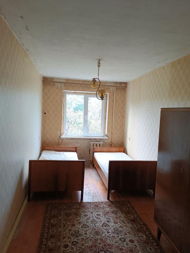 Квартира, 2-кімн., Харьков, 606м/р, Тракторостроителей просп.