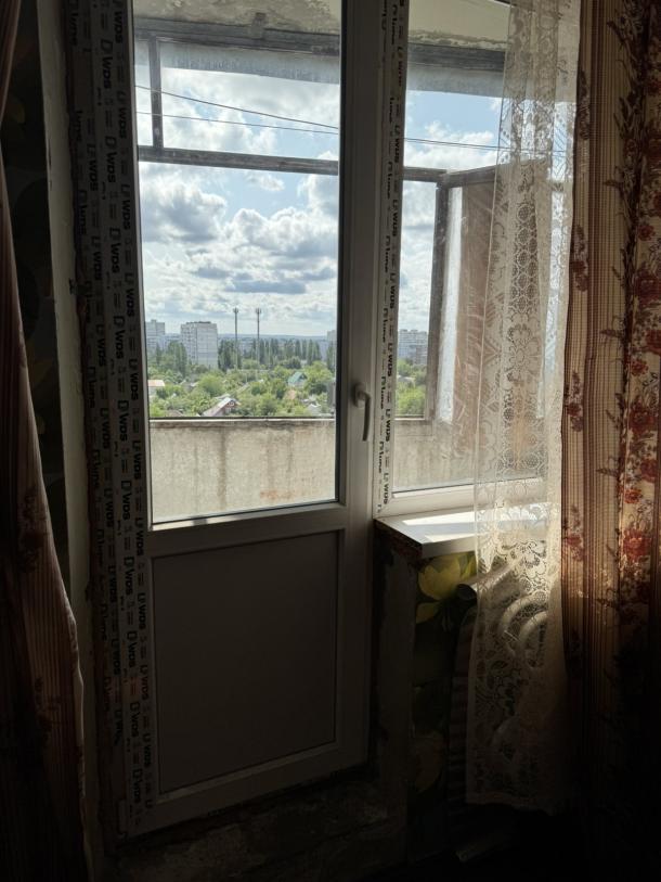 Квартира, 1-кімн., Харьков, Рогань жилмассив, Роганская