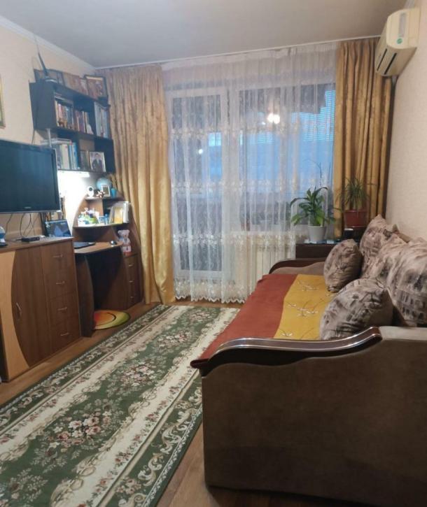 Квартира, 1-кімн., Харьков, 533м/р, Светлая