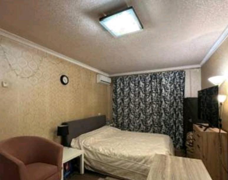 Квартира, 1-кімн., Харьков, Павлово Поле, 23 Августа