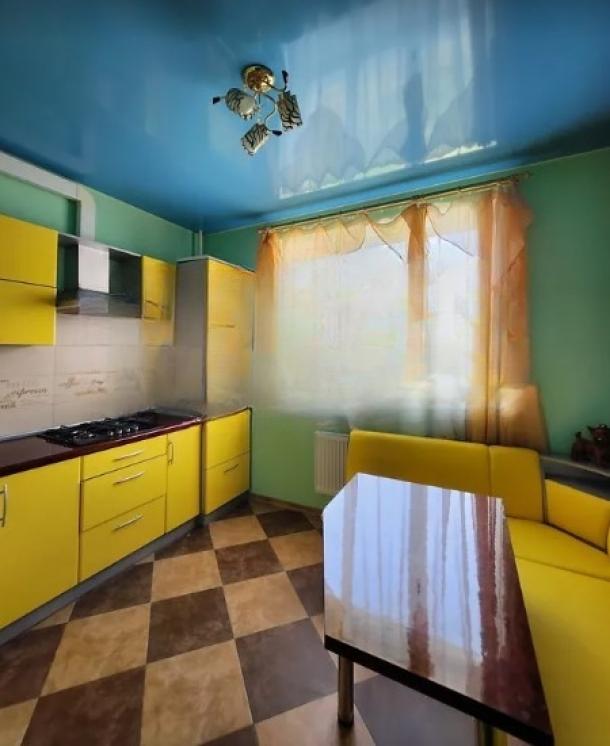 Квартира, 1-кімн., Харьков, Рогань жилмассив, Роганская