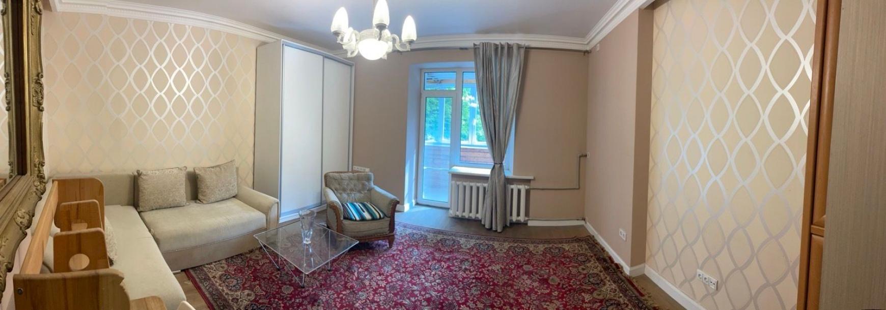 Квартира, 3-кімн., Харьков, Нагорный, Веснина