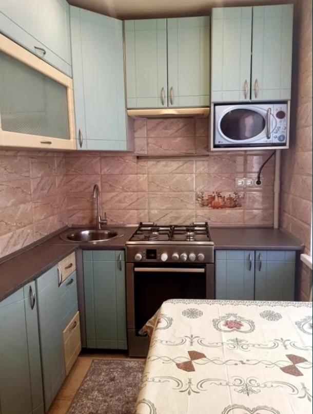 Квартира, 2-кімн., Харьков, 524м/р, Академика Павлова