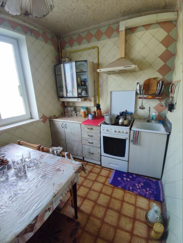 Квартира, 3-кімн., Харьков, Сосновая горка, Клочковская