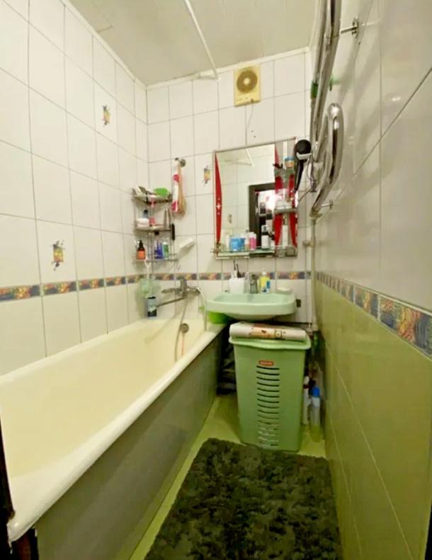 Квартира, 2-кімн., Харьков, 524м/р, Непокоренных (Героев Труда)