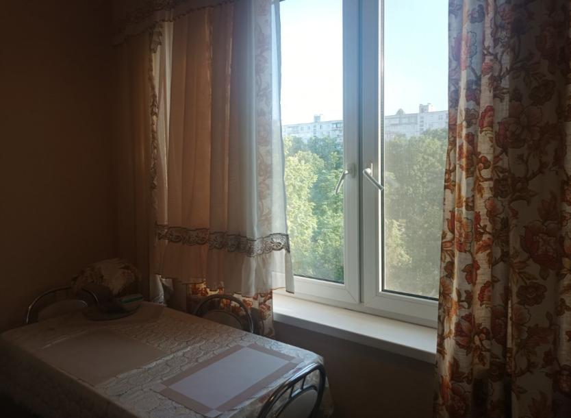 Квартира, 1-кімн., Харьков, 533м/р, Непокоренных (Героев Труда)