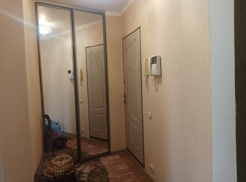 Квартира, 1-кімн., Харьков, 533м/р, Непокоренных (Героев Труда)