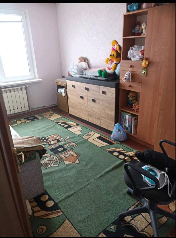 Квартира, 4-кімн., Малая Рогань, Харьковский район