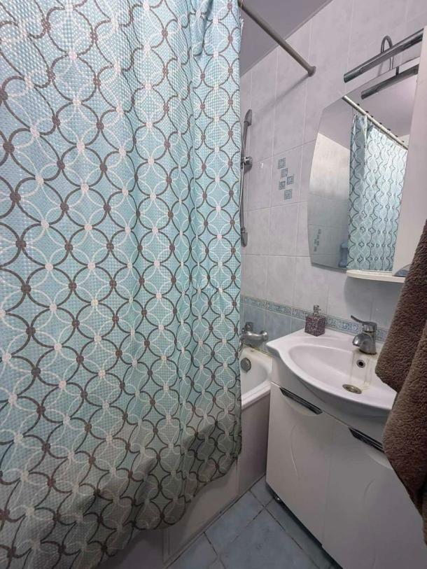 Квартира, 3-кімн., Харьков, 531м/р, Гвардейцев Широнинцев