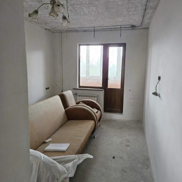 Квартира, 3-кімн., Харьков, 624м/р, Амосова