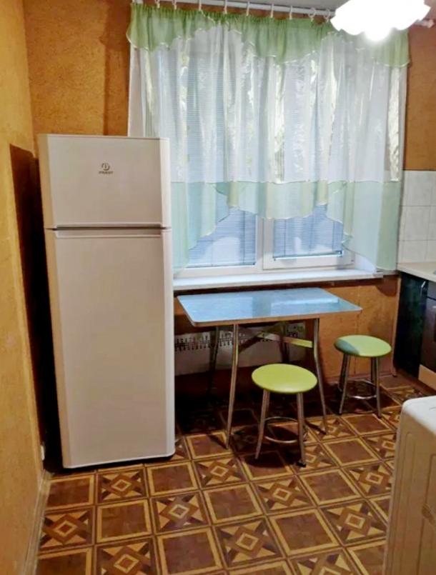 Квартира, 1-кімн., Харьков, 608м/р, Непокоренных (Героев Труда)