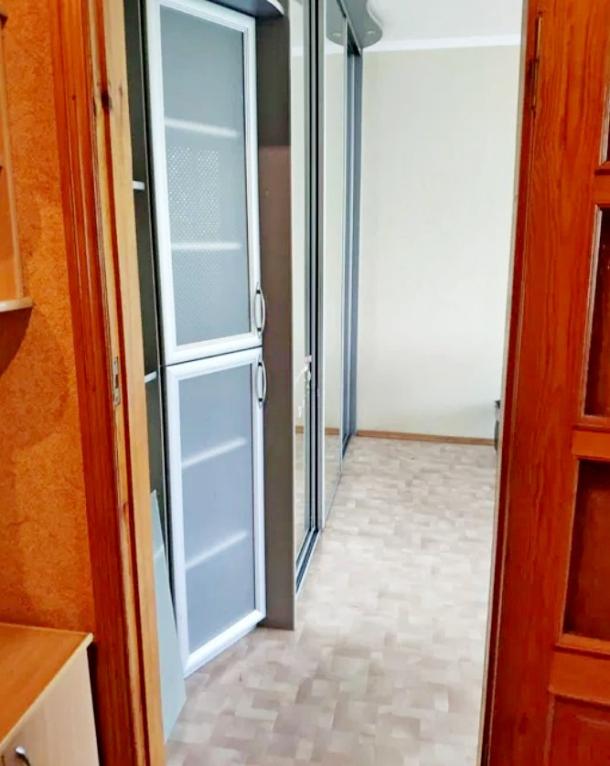 Квартира, 1-кімн., Харьков, 608м/р, Непокоренных (Героев Труда)