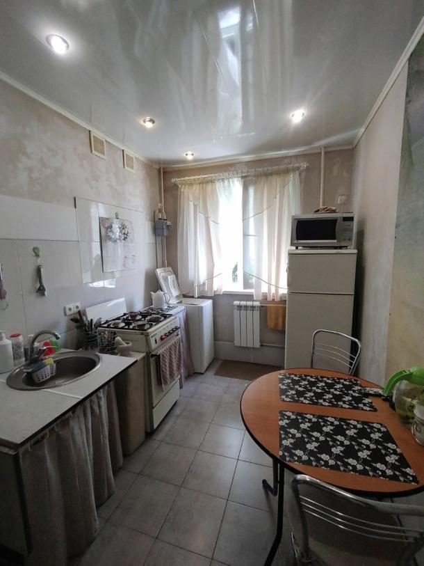 Квартира, 2-кімн., Харьков, 607м/р, Гвардейцев Широнинцев