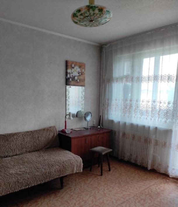 Квартира, 3-кімн., Харьков, 524м/р, Академика Павлова