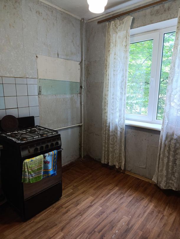 Квартира, 3-кімн., Харьков, Новые Дома, Каденюка (Танкопия)
