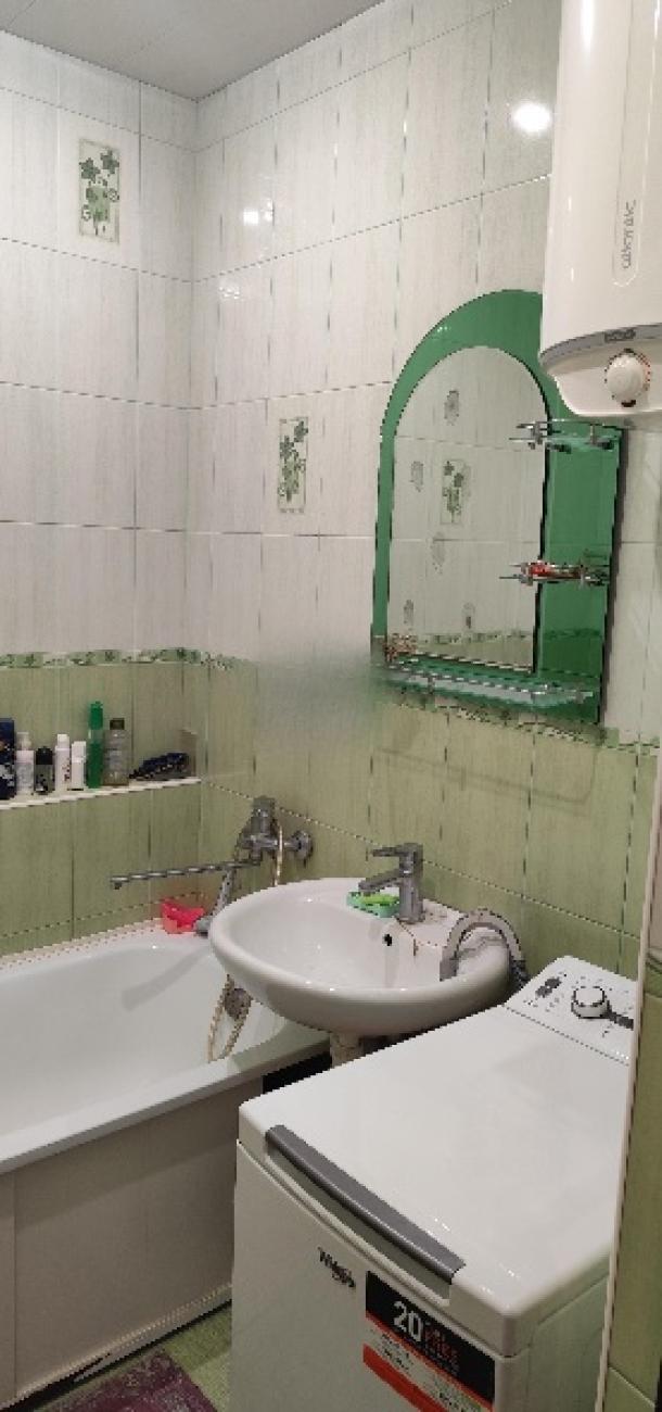Квартира, 3-кімн., Солоницевка, Харьковский район, Энергетическая