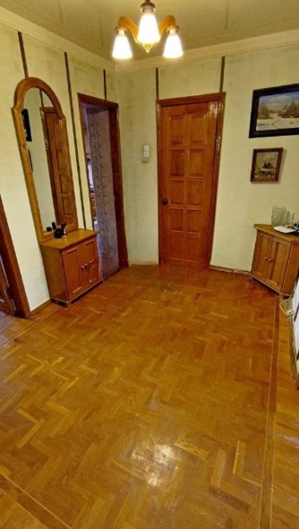 Квартира, 3-кімн., Харьков, Нагорный, Садовая (Чубаря, Советская, Свердлова)