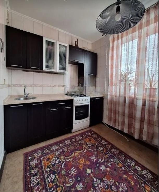 Квартира, 2-кімн., Харьков, 605м/р, Гвардейцев Широнинцев