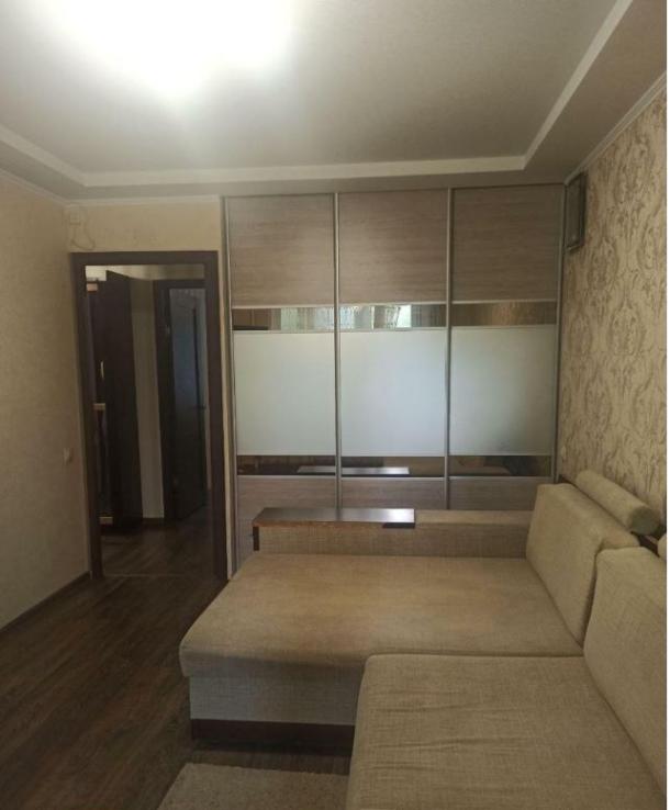 Квартира, 2-кімн., Харьков, 607м/р, Непокоренных (Героев Труда)
